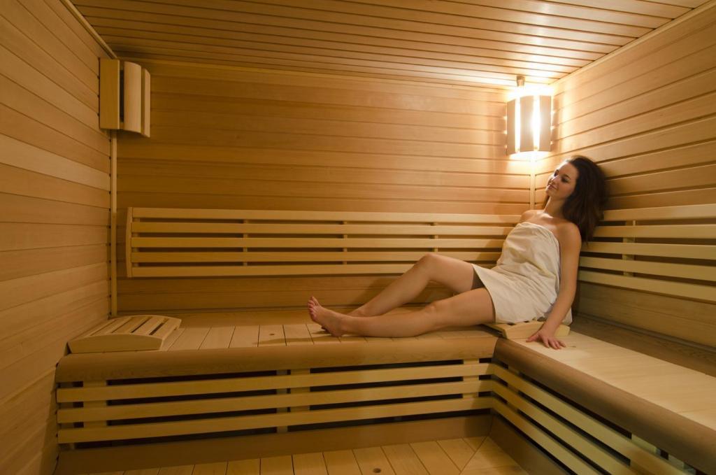 Spa Hotel Cajkovskij Карлови Вари Екстериор снимка