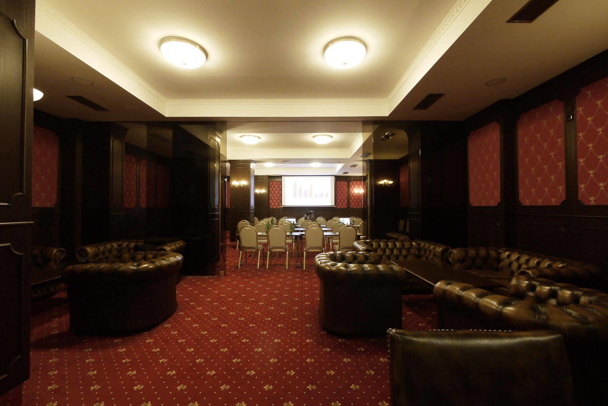 Spa Hotel Cajkovskij Карлови Вари Екстериор снимка