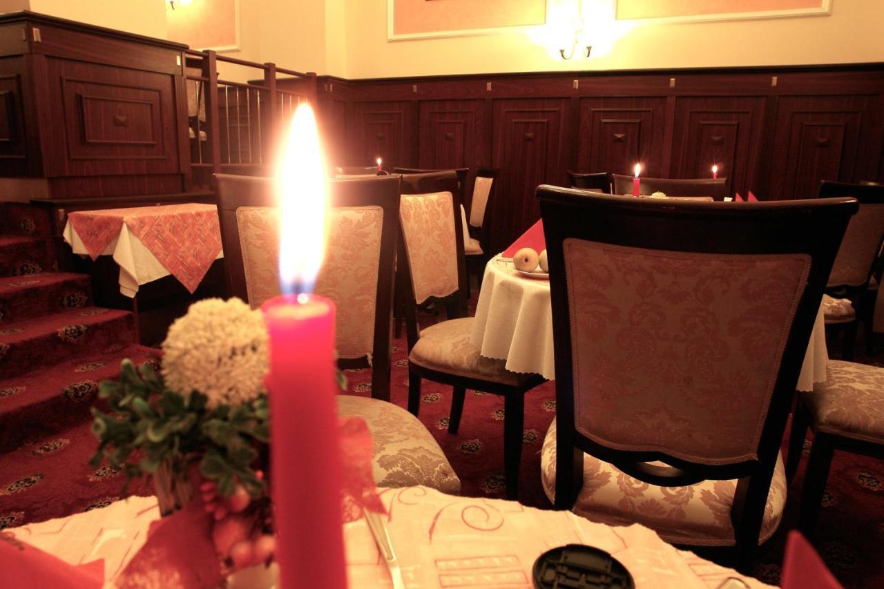 Spa Hotel Cajkovskij Карлови Вари Екстериор снимка