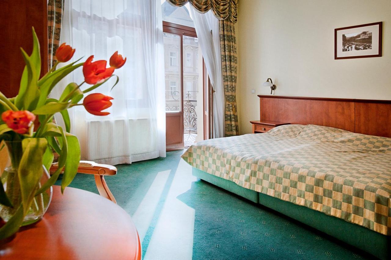 Spa Hotel Cajkovskij Карлови Вари Екстериор снимка